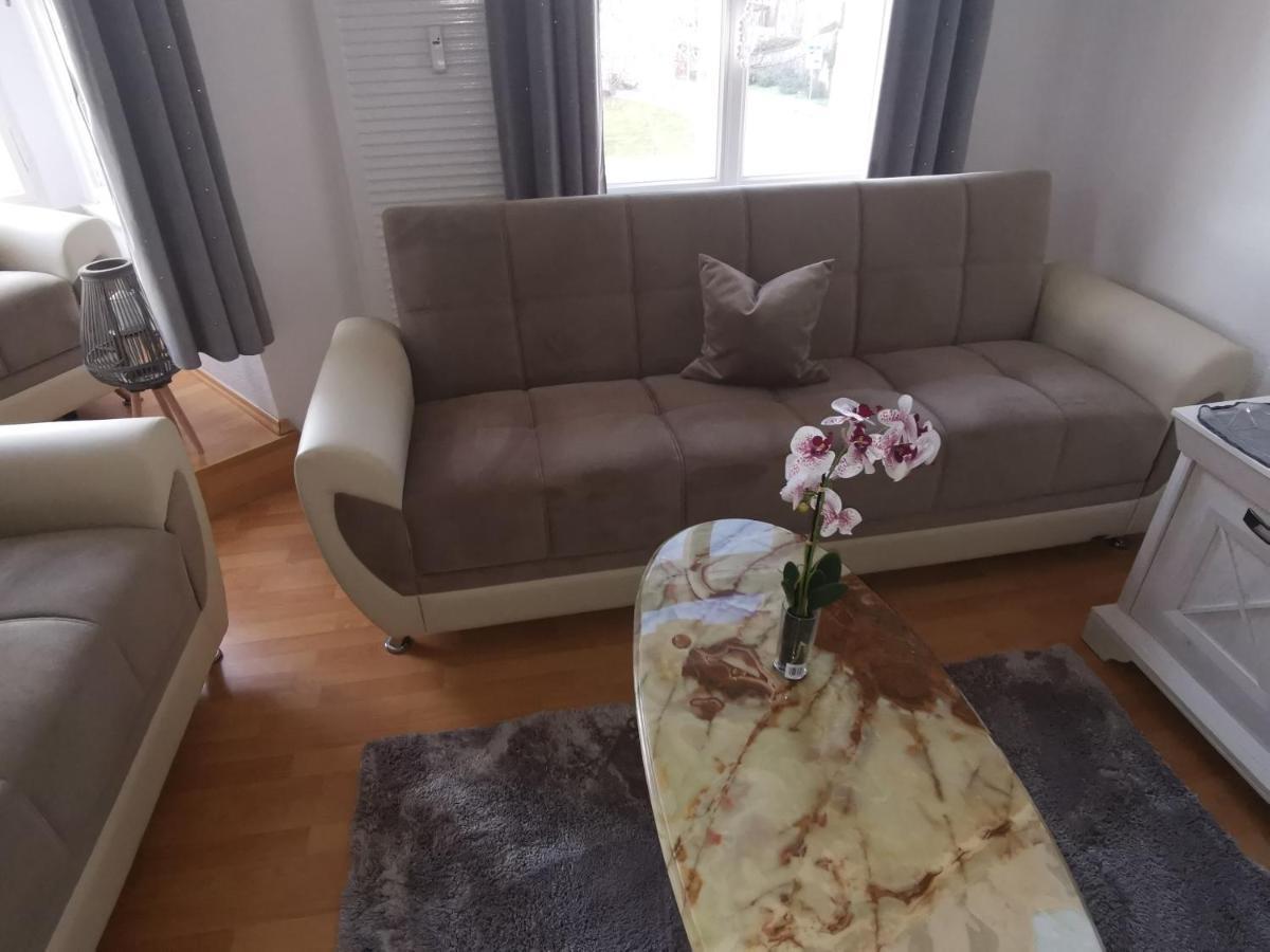 Pension Und Ferienwohnung Stadt Альтенбург Экстерьер фото
